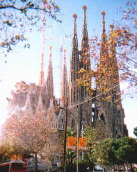 sagrada.jpg (38778 bytes)