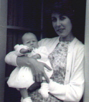 rbaby3wk.jpg (31492 bytes)