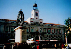 sol2.jpg (37549 bytes)