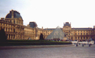 louvre.jpg (20996 bytes)