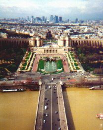 paris4.jpg (35214 bytes)